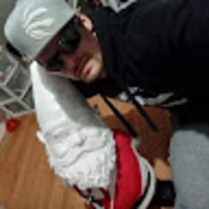 Meet your Posher, Robby